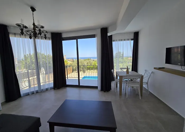 ゲストハウス Kyrenia Boutique Residance