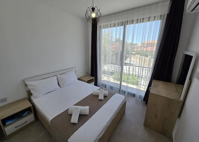 Konukevi Kyrenia Boutique Residance 4*