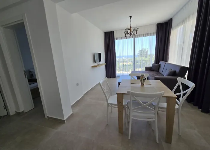 Konukevi Kyrenia Boutique Residance 4*